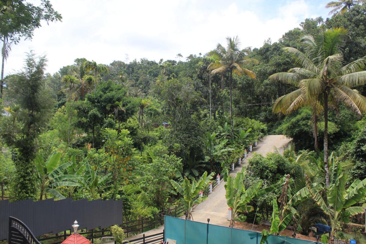 Arabian Nights Munnar Villa Bagian luar foto